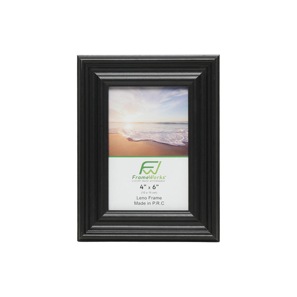 https://thedisplayguys.com/cdn/shop/products/4-x-6-black-wood-2-pack-picture-frames-with-molded-edges_600x.jpg?v=1657923681